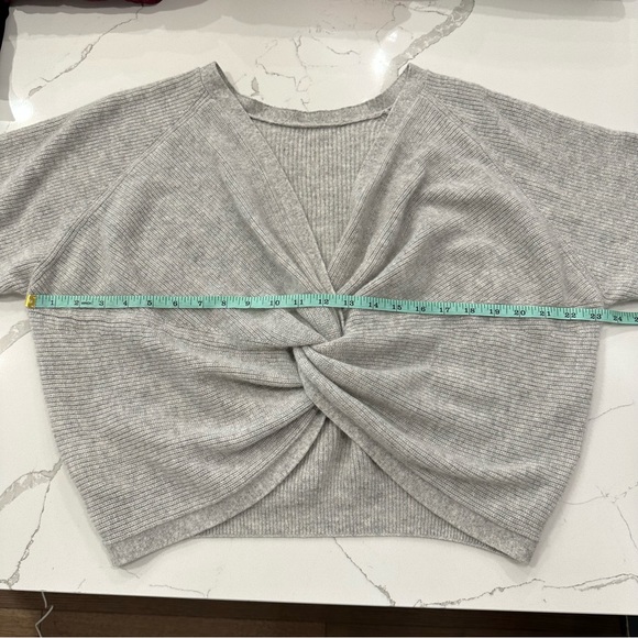 BA&SH 100% Cashmere “Cramy” Twist Back Ribbed Knit Sweater in Grey Sz S - Picture 12 of 14